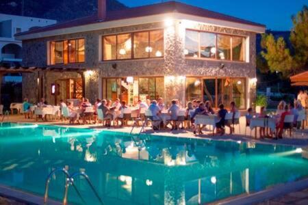 Joya Cyprus Mermaid Penthouse Apartment Agios Amvrosios  Екстер'єр фото